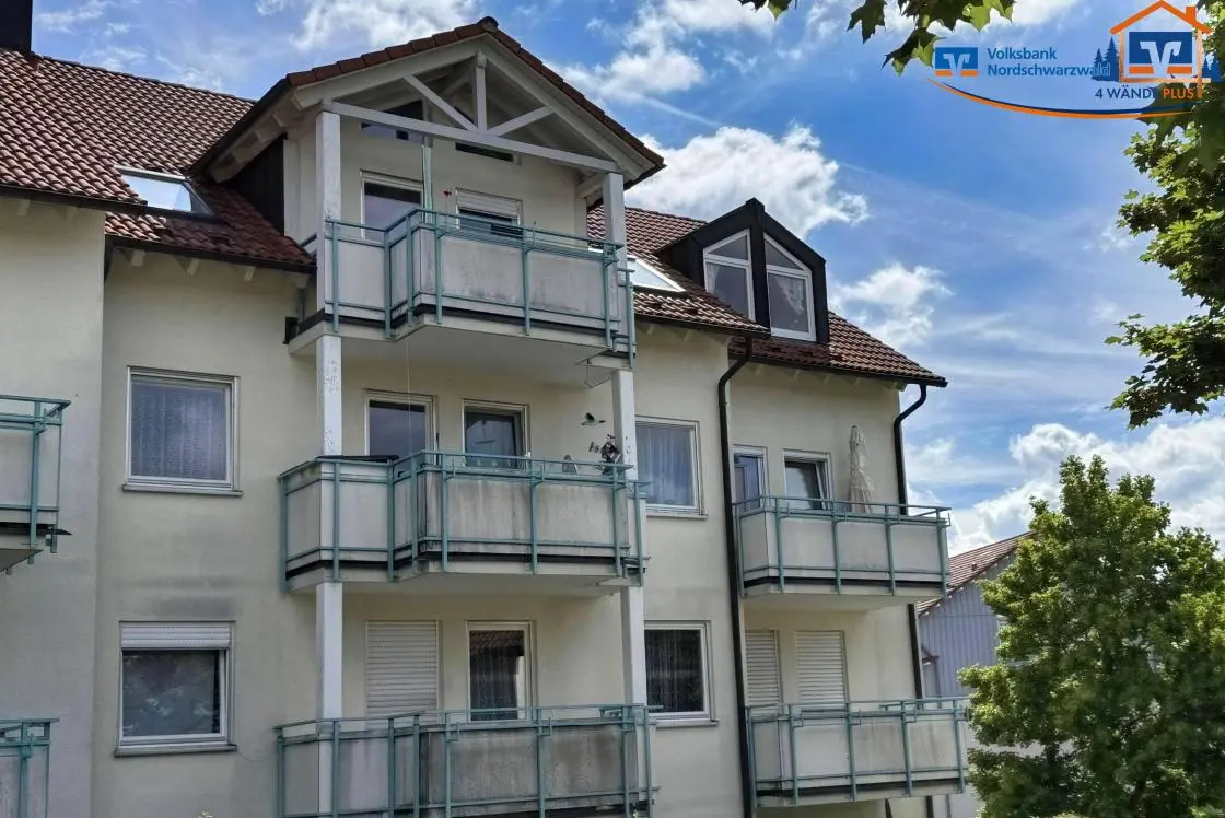 Großzügige 4,5 Zimmer-Dachgeschosswohnung