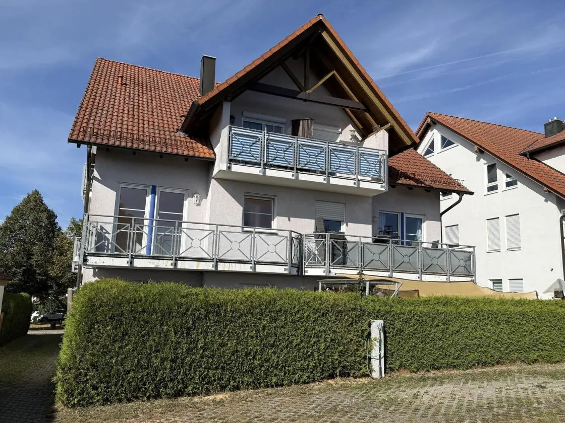 Wohnhausrückseite