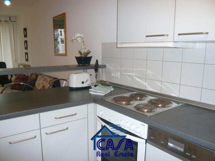 FUSSLÄUFIG ZUM MESSETURM: grosszügig gesschnittetenes möbliertes 1 Zimmer Apartment mit separater Küche und Süd-Balkon - Foto 1