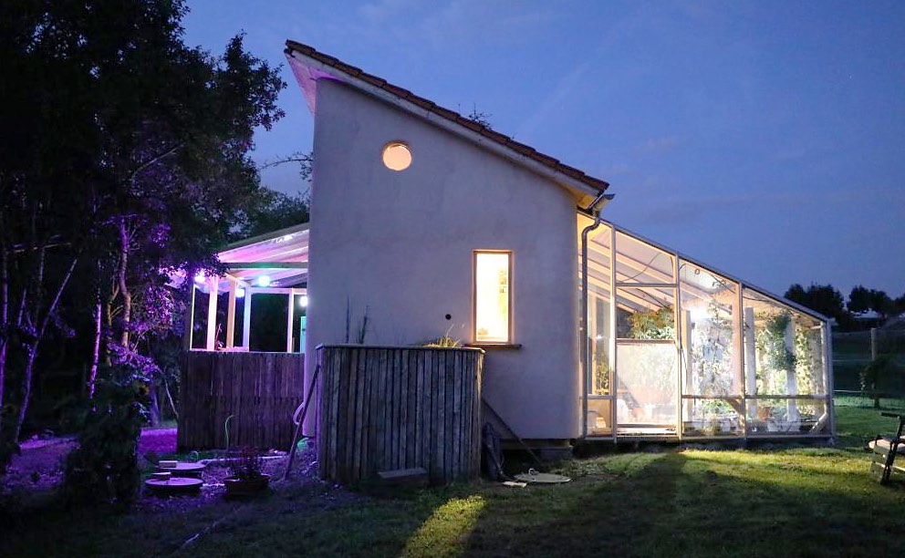 Tiny HouseBewohner Klemens Jakob und sein autarkes Minihaus