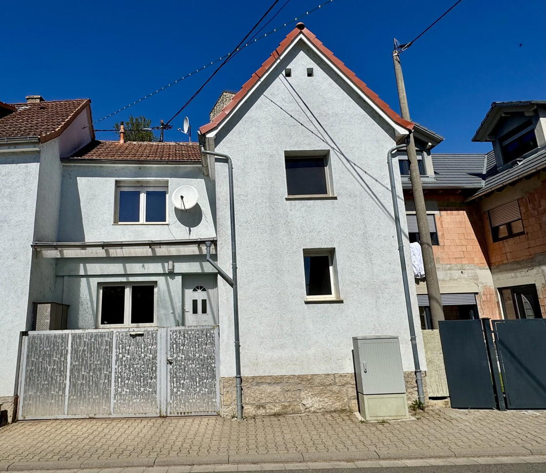 Straßenansicht