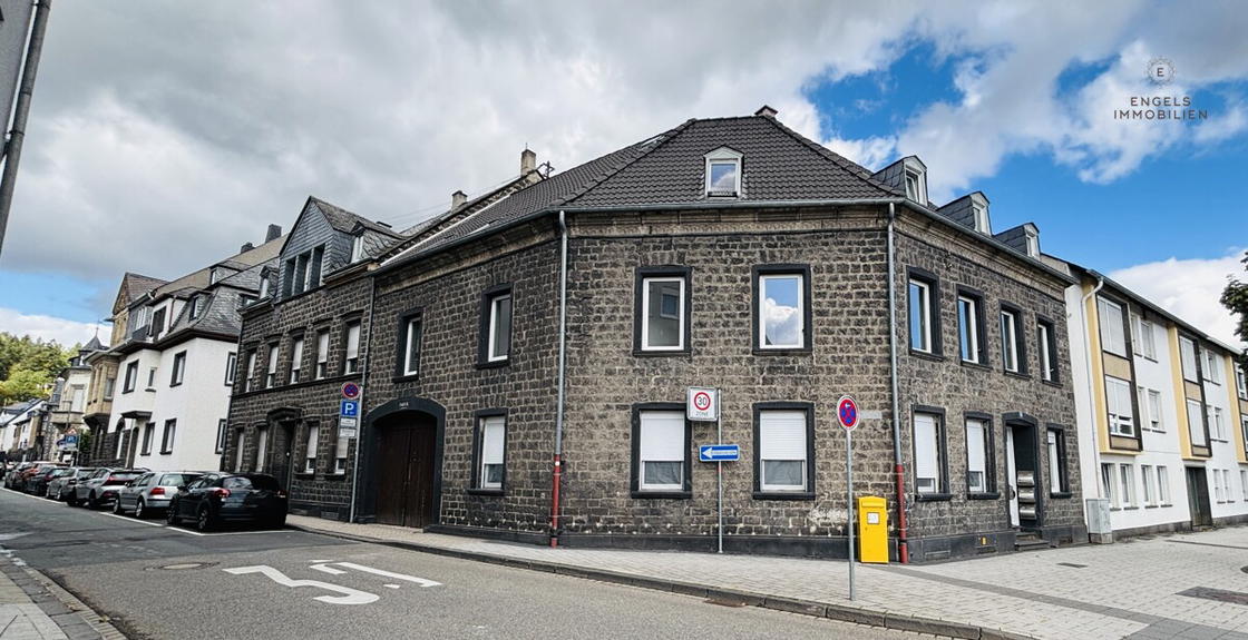 Straßenansicht