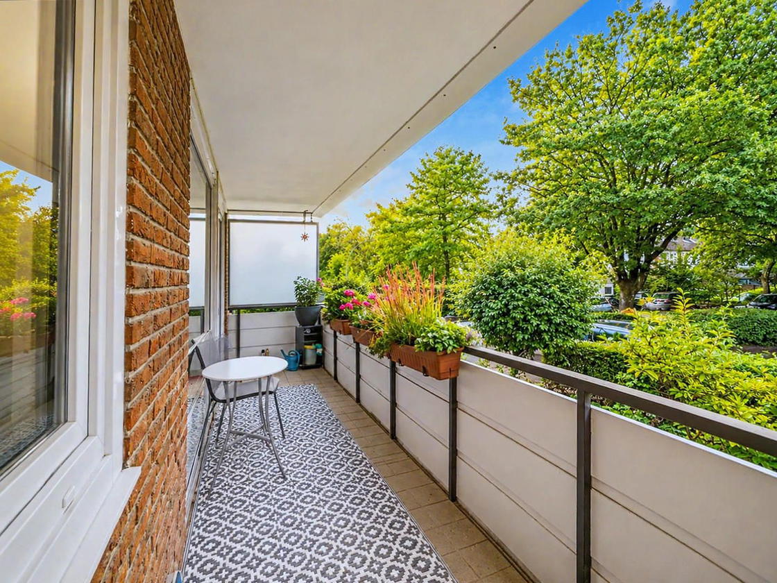 Großer Balkon