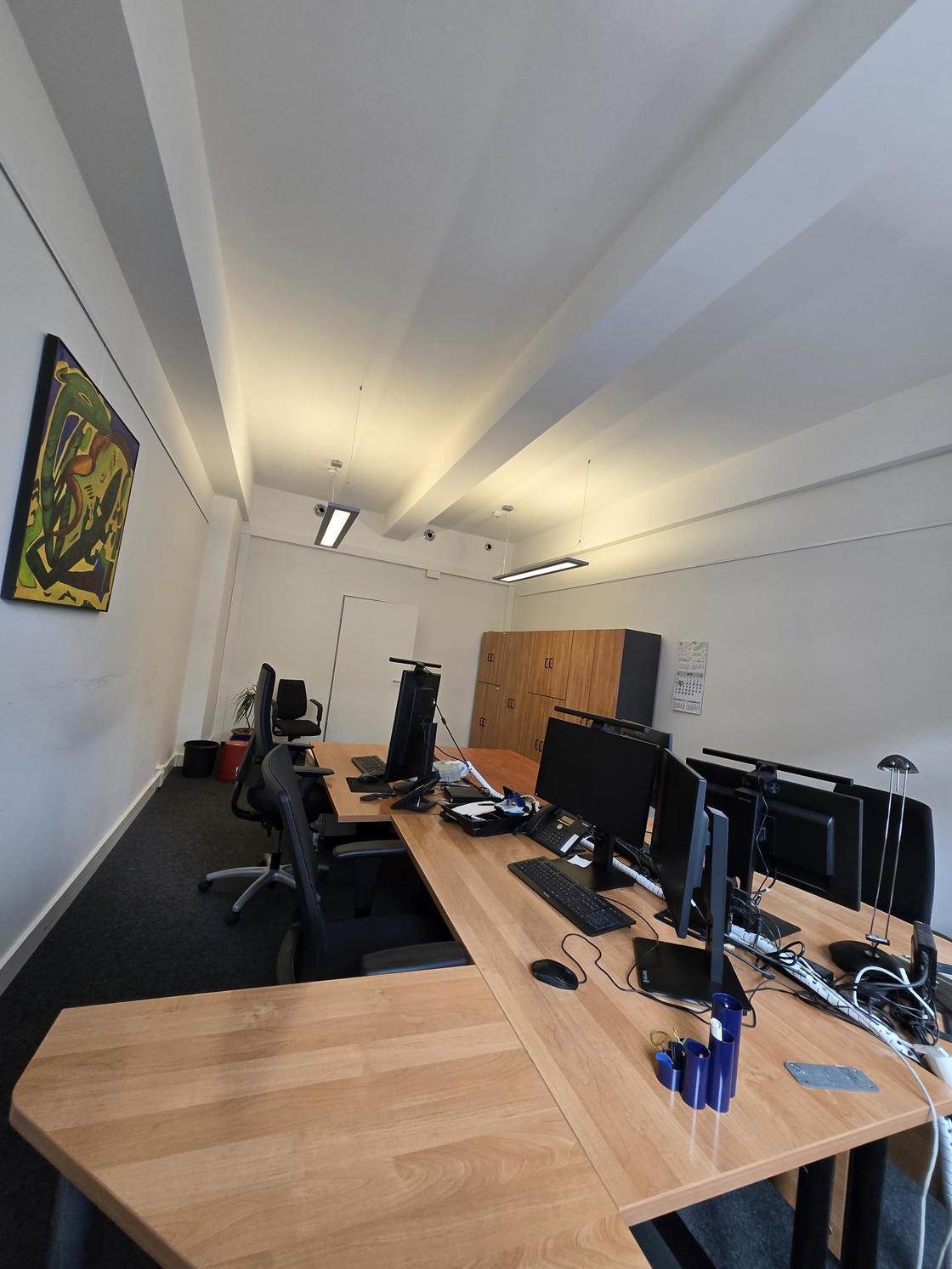 Büro max. 6 Arbeitsplätze (möbliert)
