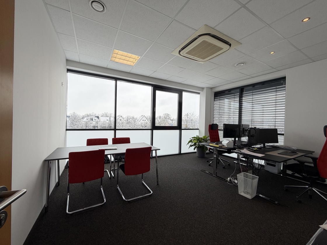 Büro 3