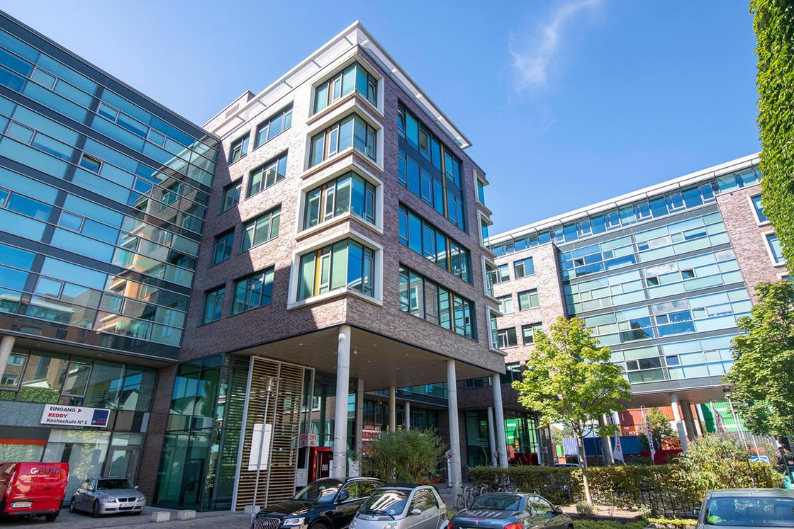 Regus_AOC_2798_Frankfurt_Germany_Exterior.jpg