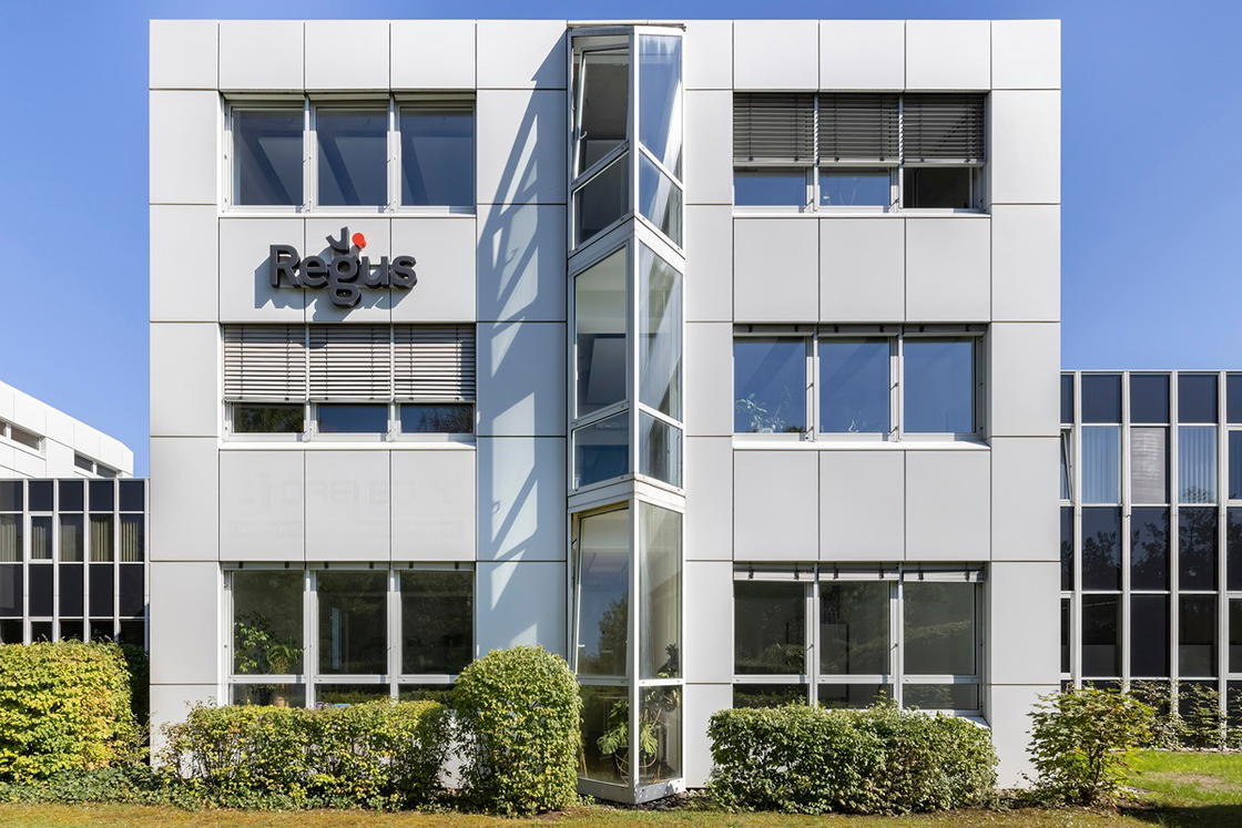 Regus_Docks_5855_Ismaning_Germany_BuildingExterior.jpg