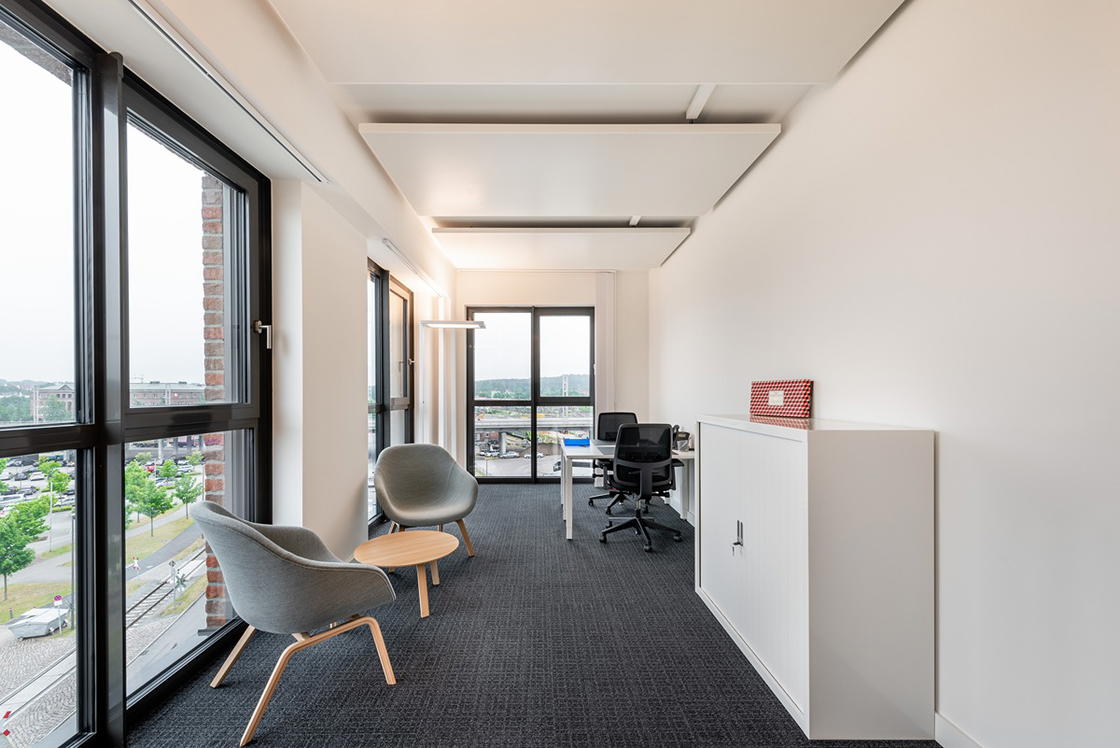 Regus_KielCity_5023_Kiel_Germany_LargeOffice.jpg