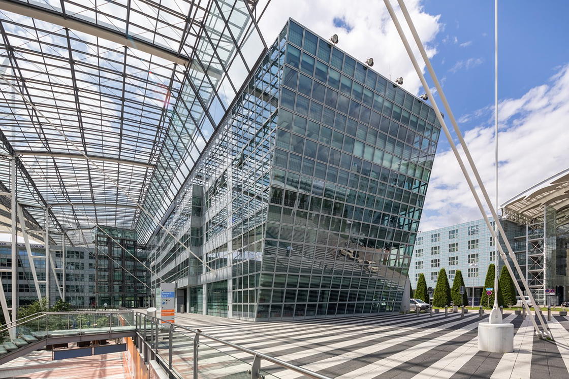 Regus_Munich Airport_511_Munich_Germany_Exterior.jpg