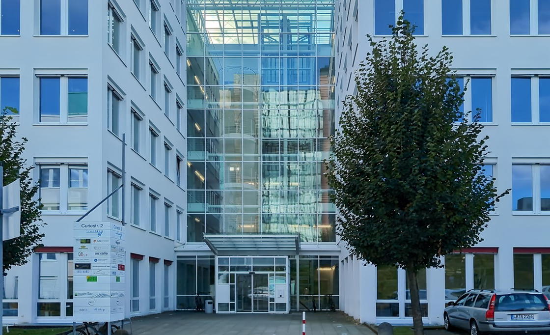 Regus_STEP Stuttgart Engineering Park_Germany_Centre 2802_Building External 4.jpg