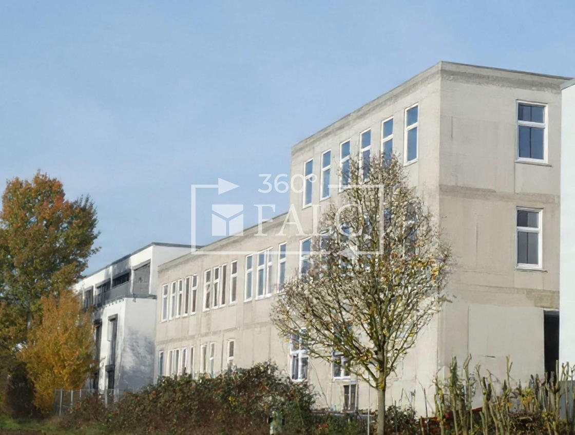 Ansicht Rückseite ohne Gerüst (KI)