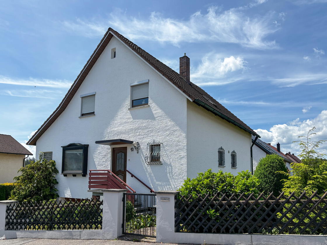Straßenansicht