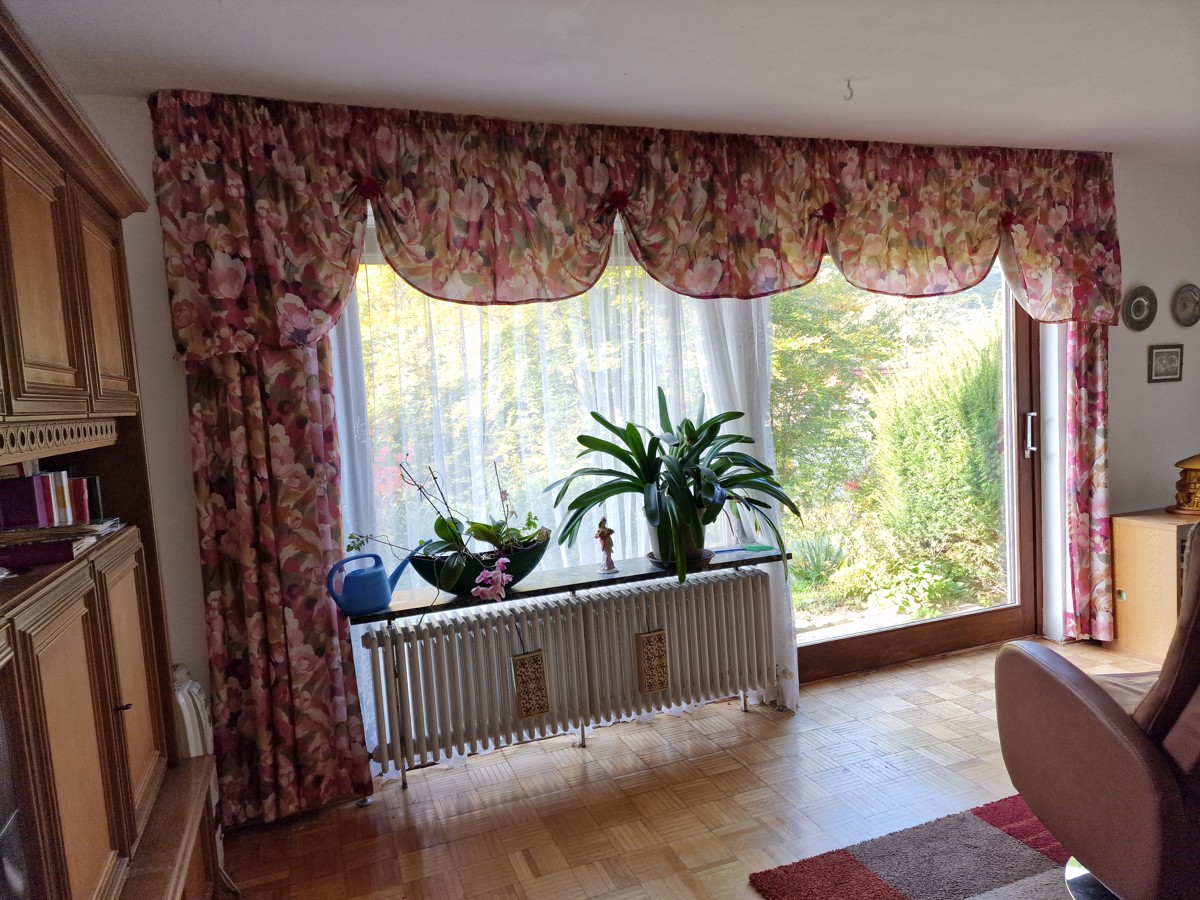 Wohnzimmer mit Terrasse