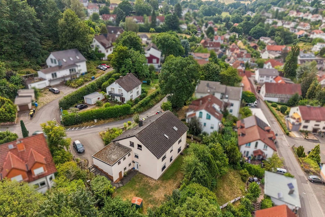 Drohne weit
