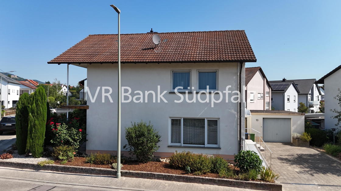 Straßenansicht