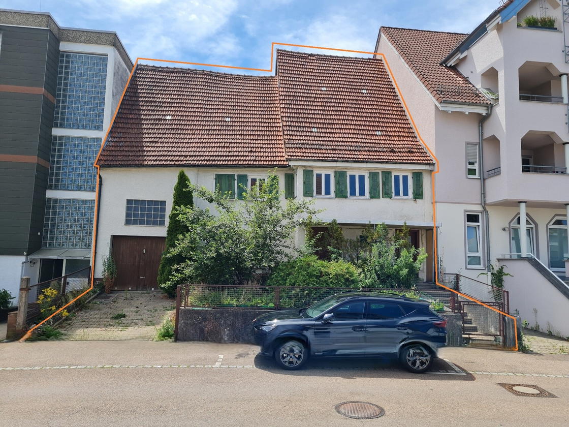Straßenansicht