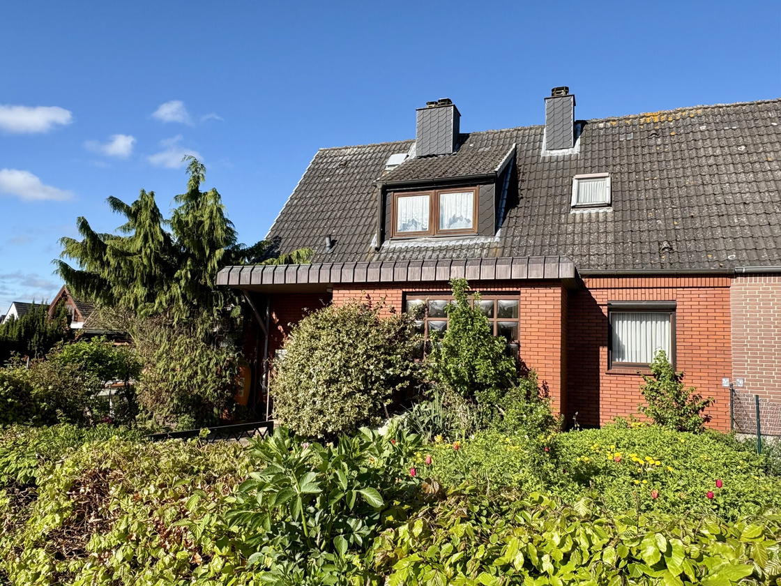 Straßenansicht