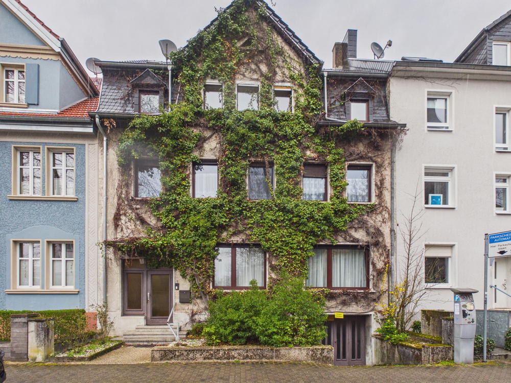 Straßenansicht
