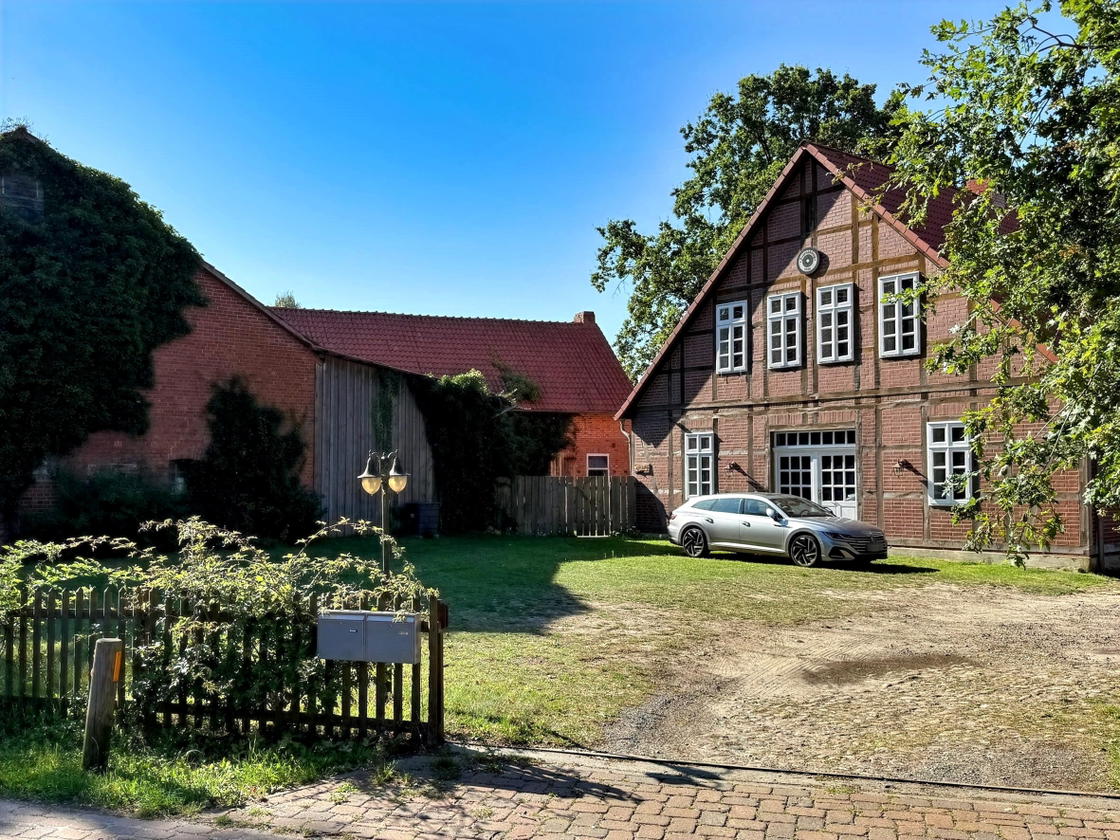 Straßenansicht