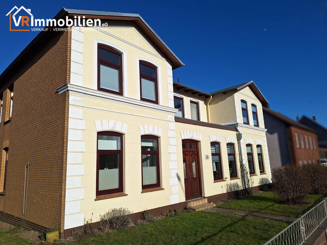 Gepflegtes Mehrfamilienhaus mit 4 Wohneinheiten