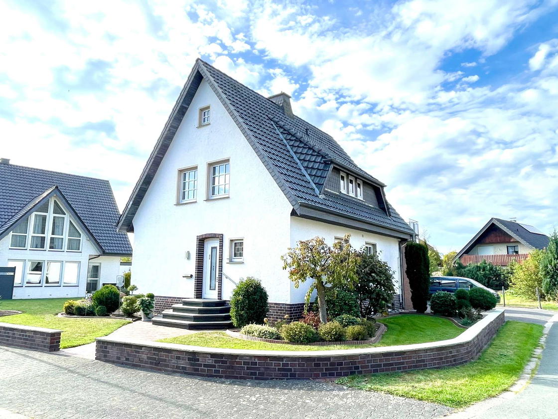 Straßenansicht