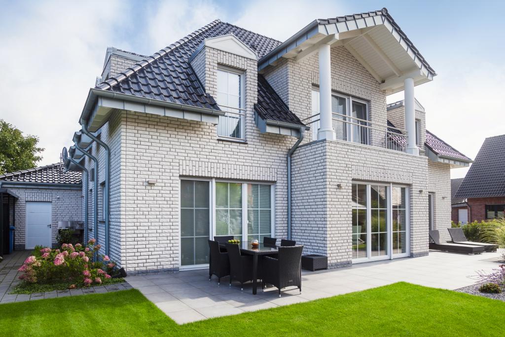 Haus Mit Kalksandstein-Fassade
