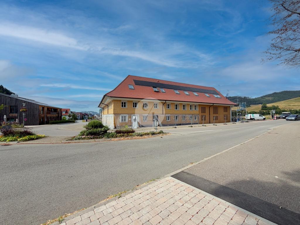 Highlight im Denkmal | Exklusive 4 Zi. DG-Wohnung mit Loggia & offenem Giebel zur Miete - Photo 2