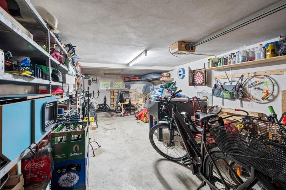 Hobbyraum mit Garage