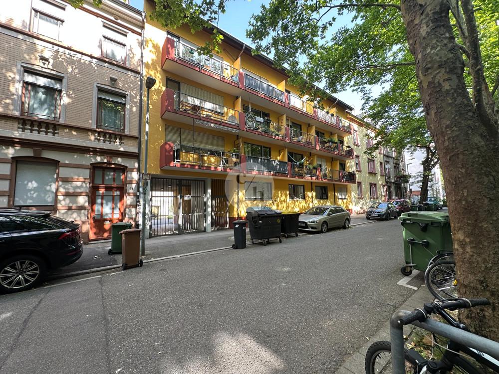 Straßenansicht