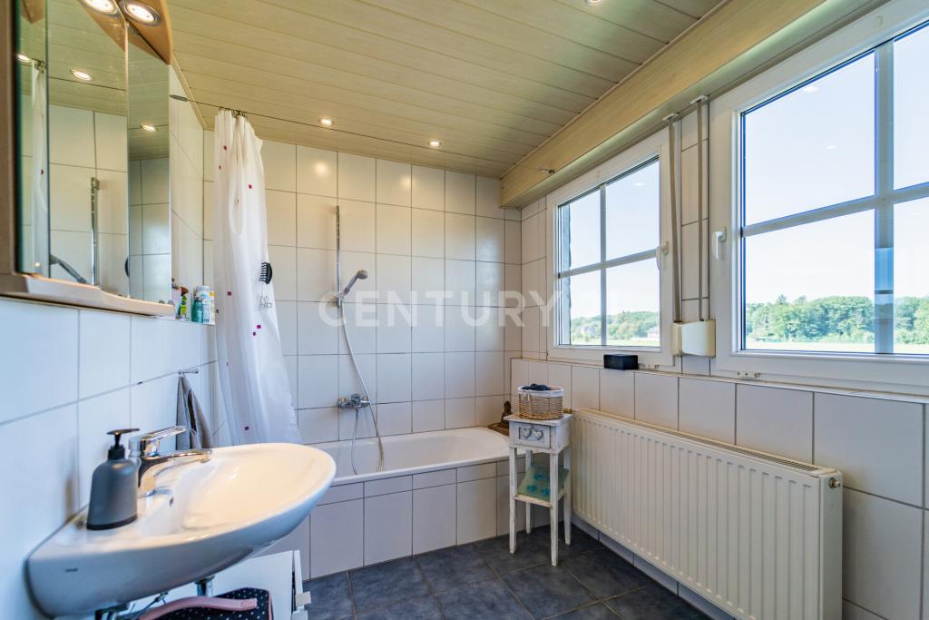 Tageslichtbadezimmer OG