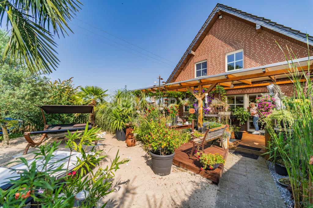 überdachte Terrasse