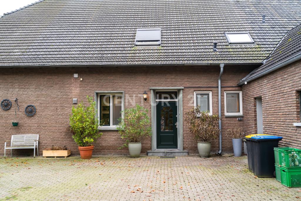 Eingang Haupthaus