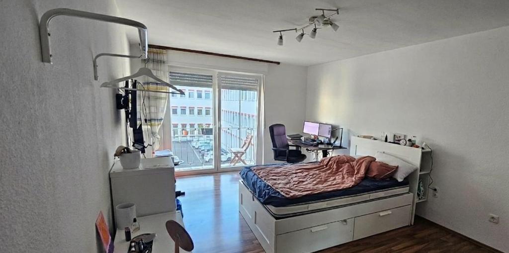 Schöne 2 Zimmer Wohnung zu vermieten - Foto 2