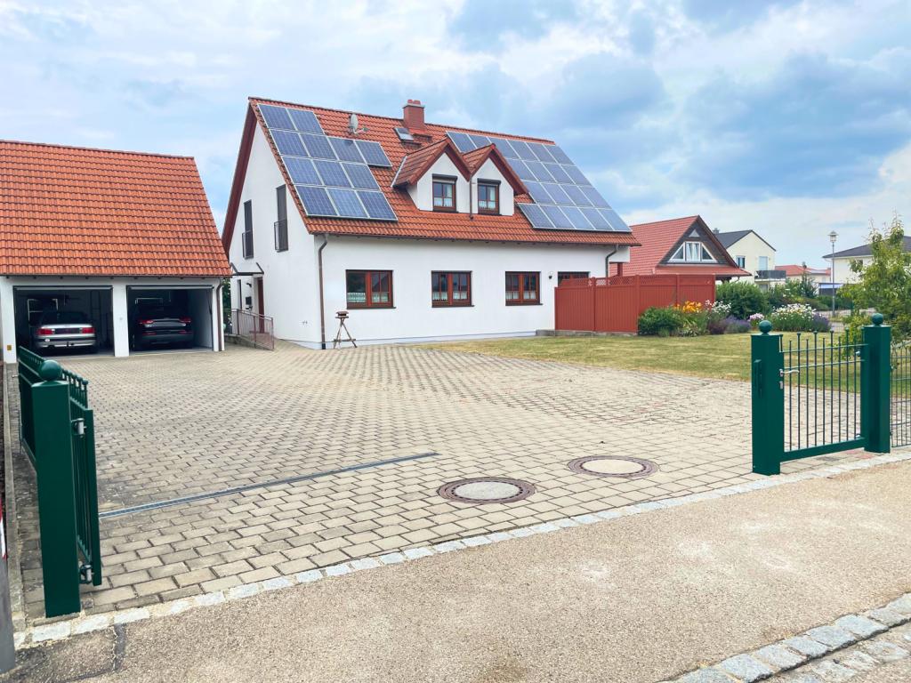 Aussenansicht Front