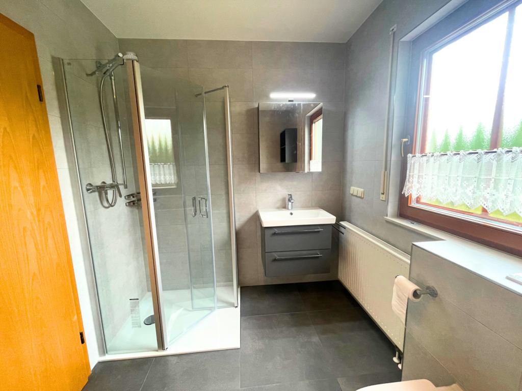 Bad Dusche