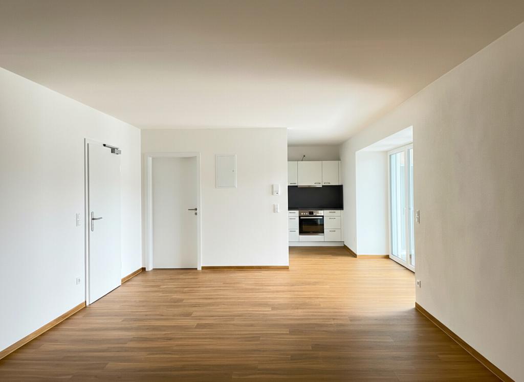 Exklusiver Erstbezug Neubau: Vollständig barrierefreie 2-Zimmer-Wohnung mit Balkon und Stellplatz - Foto 2