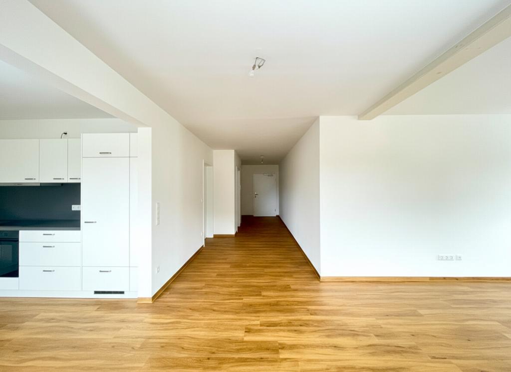 Exklusiver Erstbezug Neubau: Vollständig barrierefreie 2-Zimmer-Wohnung mit Balkon und Stellplatz - Photo 2