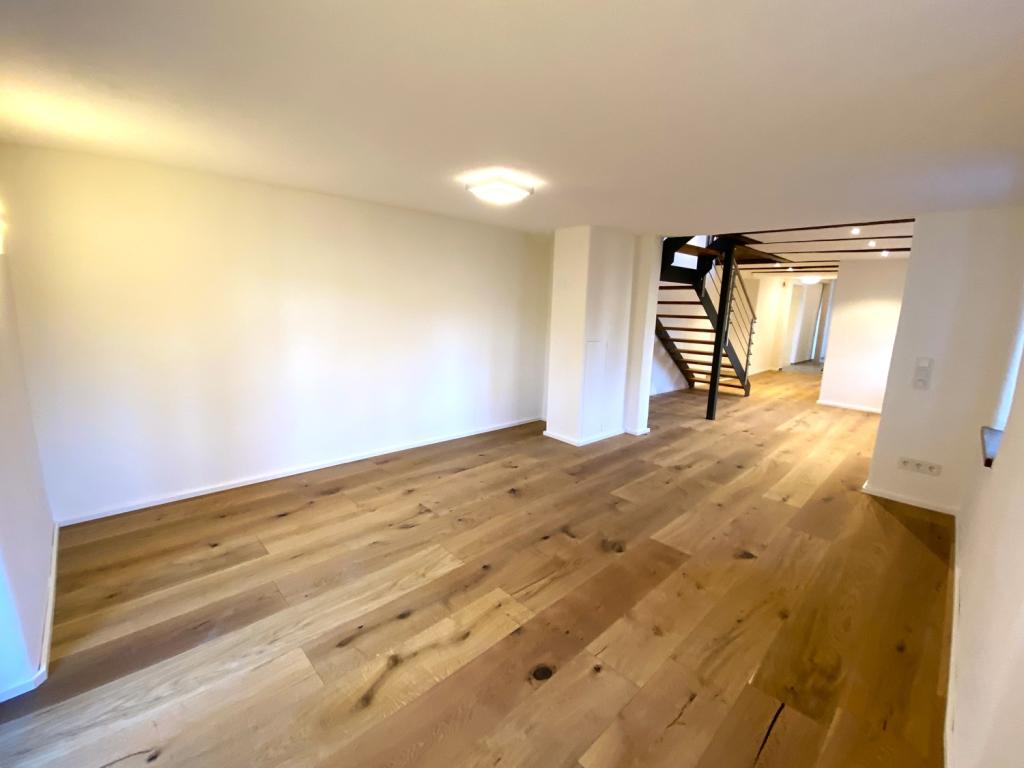 Rarität! - Stilvolle Kasarm mit 3,5 Zimmern, offenem Wohnkonzept, Terrasse & Gartennutzung - Photo 5