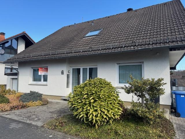 Hausansicht Straße