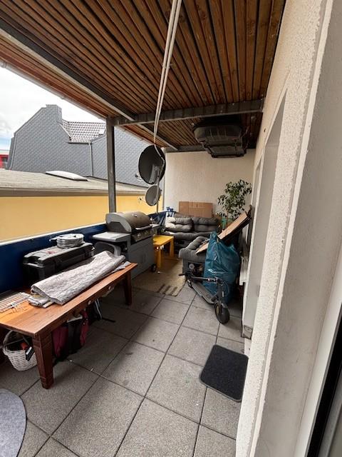 Großer Balkon.