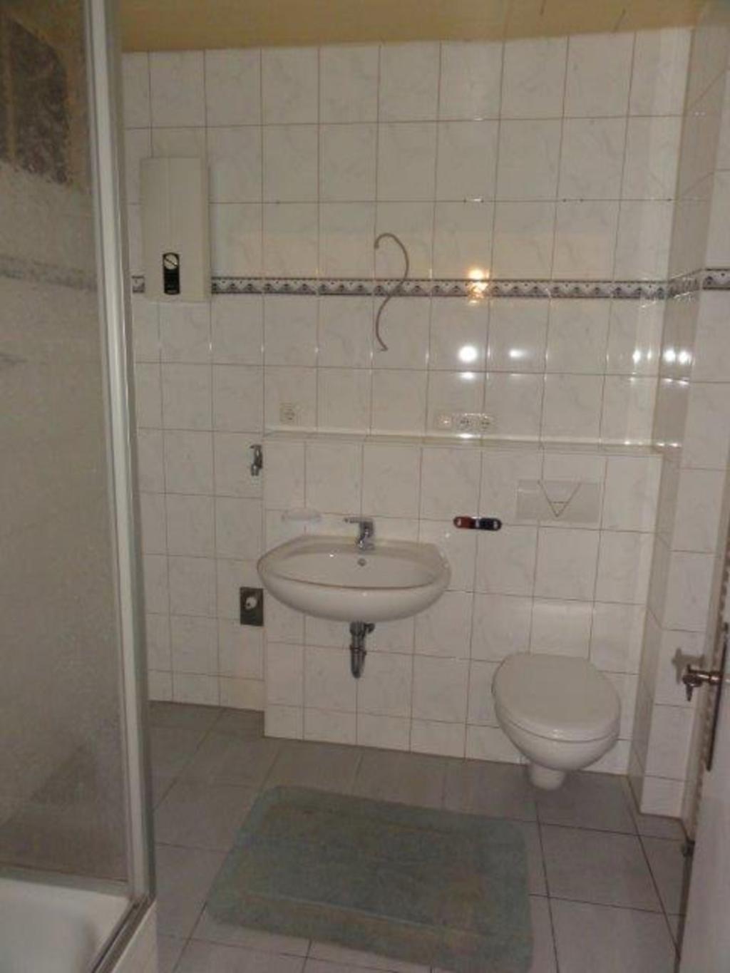 Bad mit Dusche && WC