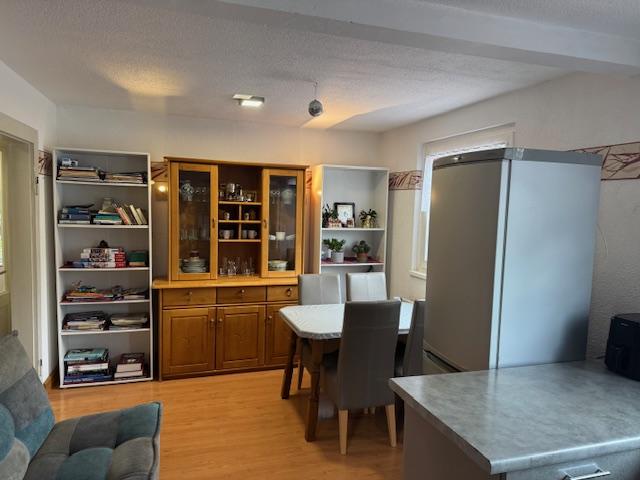 EG-Küche mit Essplatz 