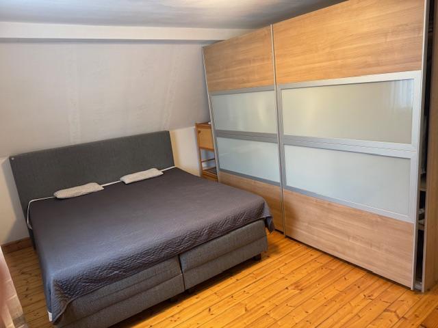 1. OG - Schlafzimmer Nr. 2