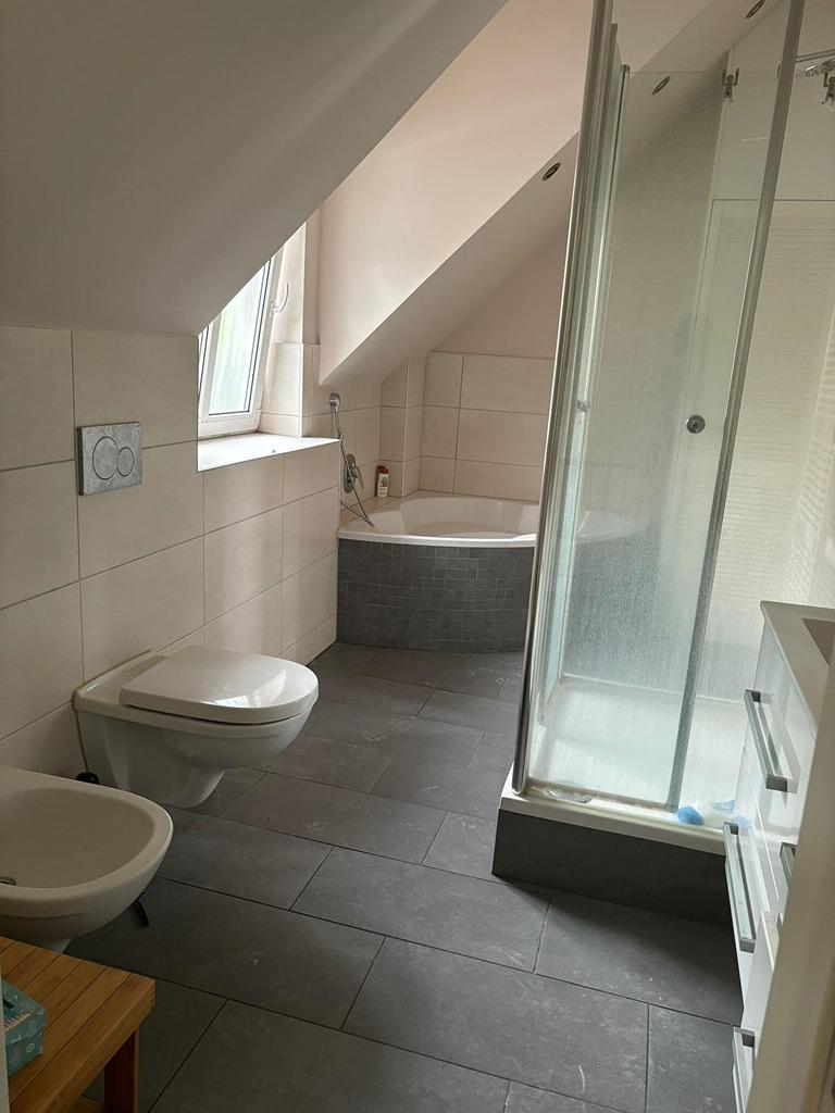 Badezimmer.jpeg