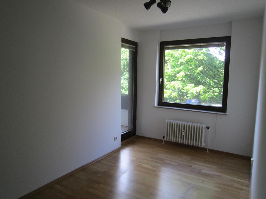 2,5-Zimmer-Wohnung 80 qm, 2 Loggien, 1 Außenstellplatz - Foto 4