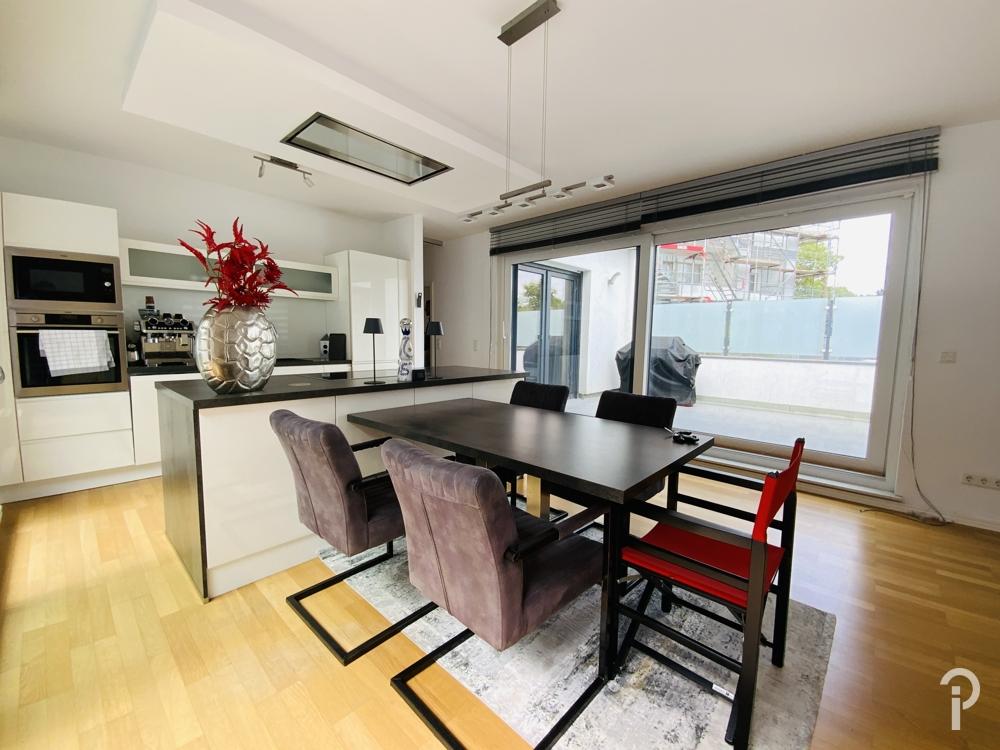 Wohnen auf einer Ebene Moderne, hochwertige 3 Zimmer-Wohnung mit Bungalow-Charakter - Photo 3