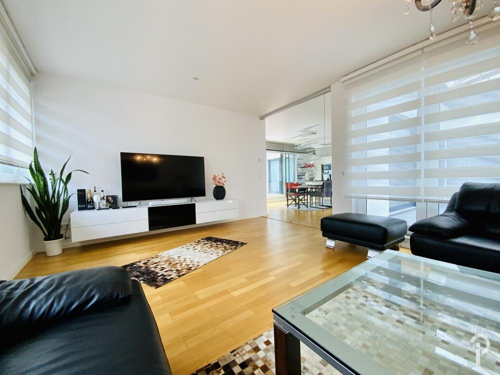 Wohnen auf einer Ebene Moderne, hochwertige 3 Zimmer-Wohnung mit Bungalow-Charakter - Photo 2