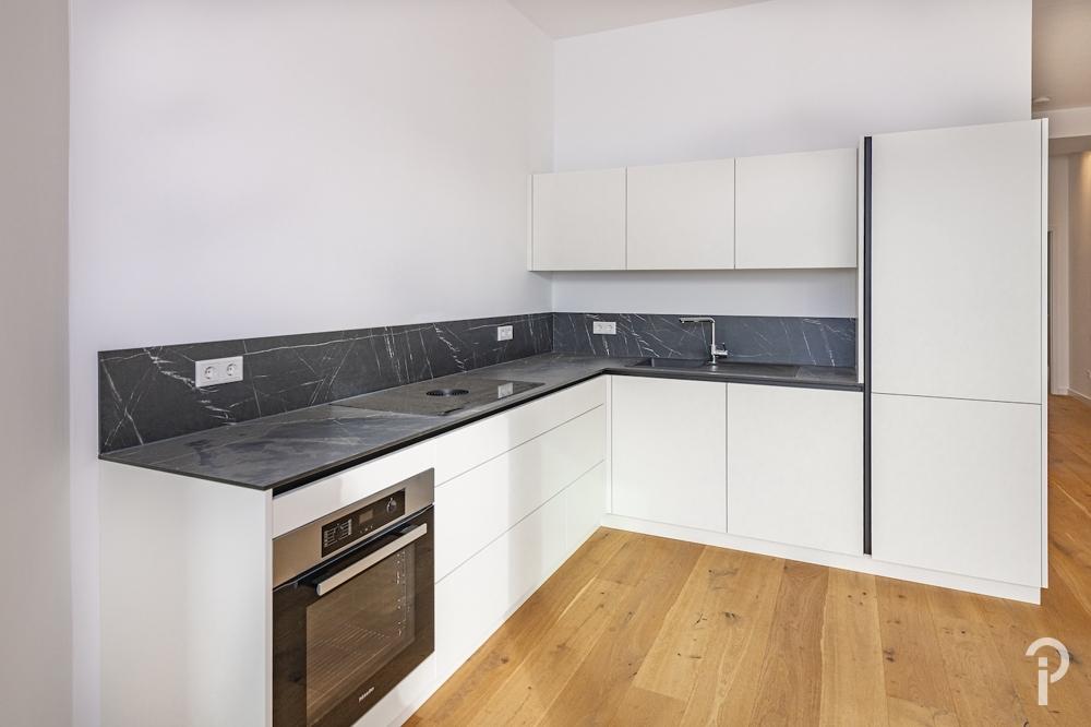 Repräsentative, hochwertige 3 Zimmer-Wohnung mit großer Dachterrasse im Herzen Düsseldorfs. - Foto 5