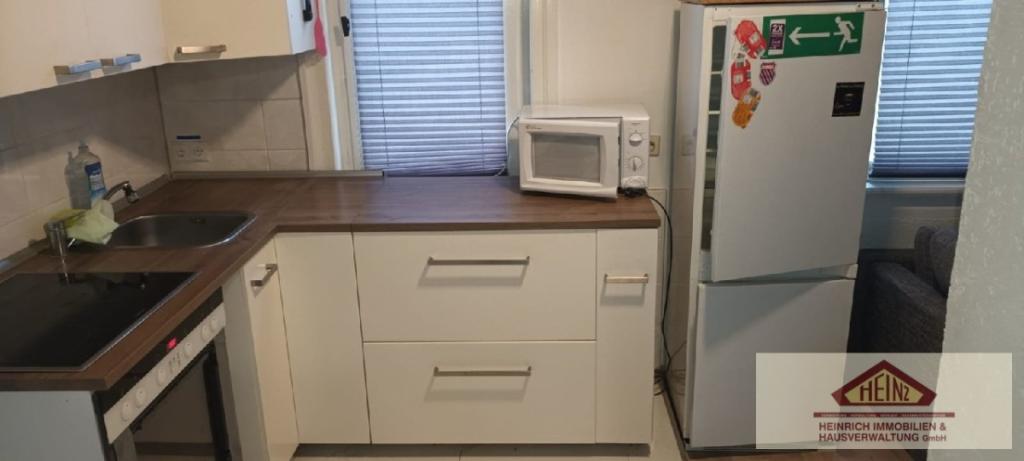2 Zimmer Wohnung in Stadtroda, Geraer Str. 40 in Teilmöbliertem Zustand - Photo 4