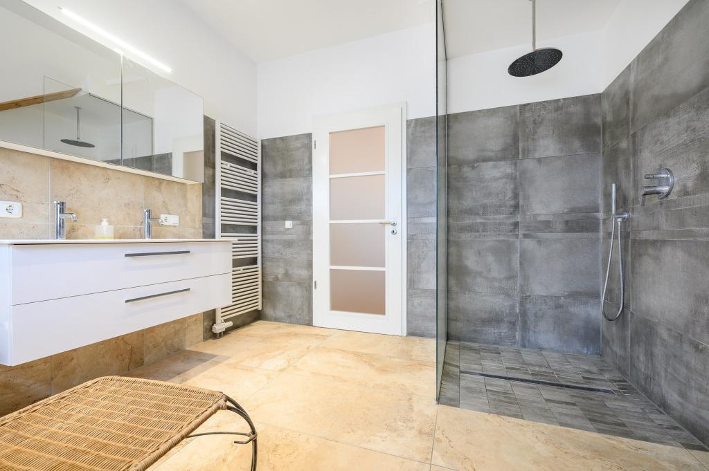 WOHNEN FÜR DESIGNLIEBHABER - Foto 5